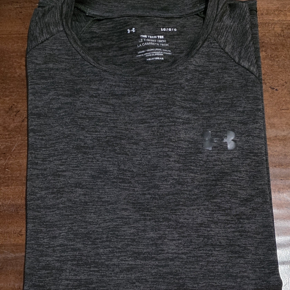 Under Armour Charcoal Performance Tee